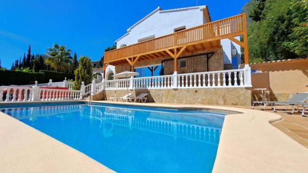 Casa independiente en calle de Crevillente