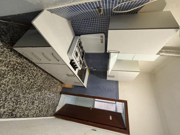 Estudio en calle Cánovas del Castillo, 41