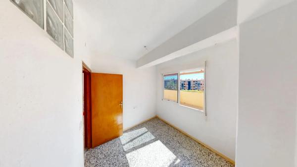 Ático en calle Aparisi Guijarro