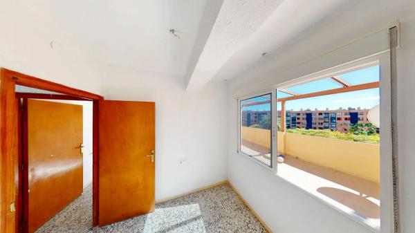 Ático en calle Aparisi Guijarro