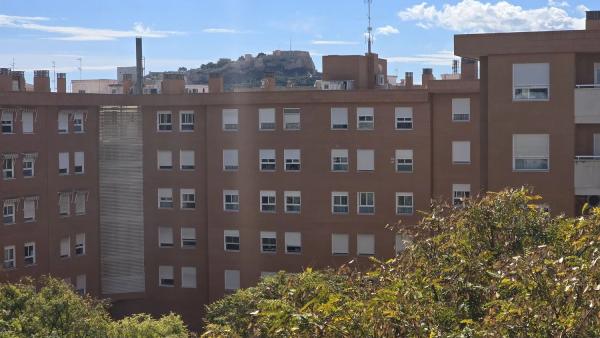 Ático en calle Aparisi Guijarro