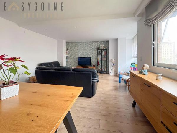 Piso en calle Calderón de la Barca