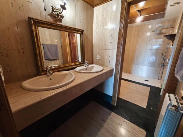 Piso en avenida de Ramón y Cajal, 6