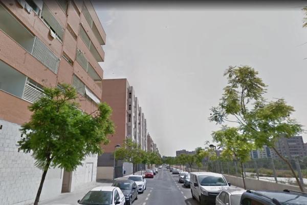 Piso en calle Polop, 6