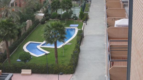 Piso en calle Nadadora Carmen Soto, 2