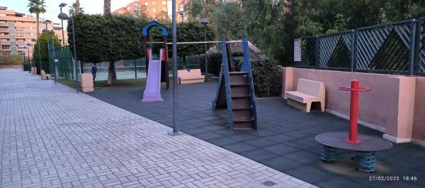 Piso en calle Nadadora Carmen Soto, 2