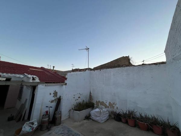 Casa independiente en calle Agustín Santonja