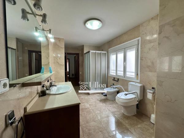 Piso en avenida de Ramón y Cajal