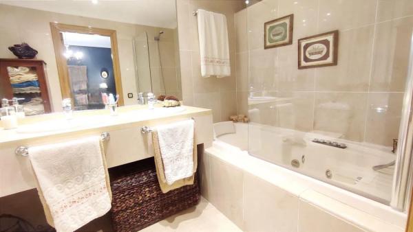 Piso en calle del Médico Pascual Pérez, 28