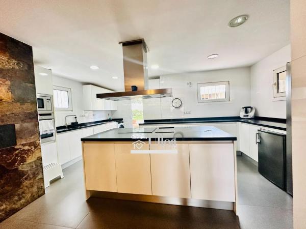 Casa independiente en calle de las Redes