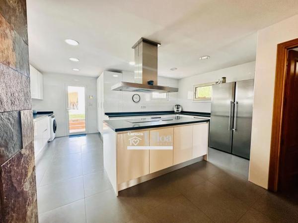 Casa independiente en calle de las Redes