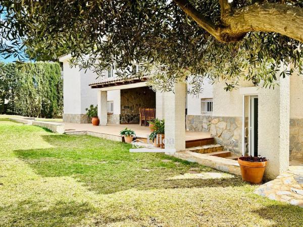 Casa independiente en calle de las Redes