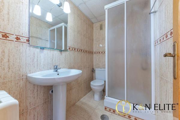 Chalet pareado en calle de la Cherna