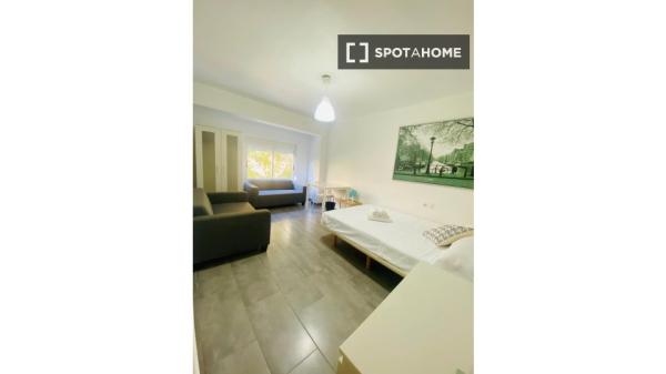 Habitaciones en alquiler en piso compartido en Valencia