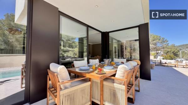 Piso entero de 4 habitaciones en Sant Pere de Ribes