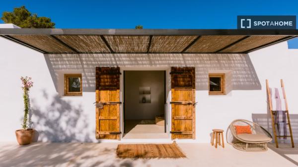 Apartamento completo de 3 habitaciones en San Juan Bautista