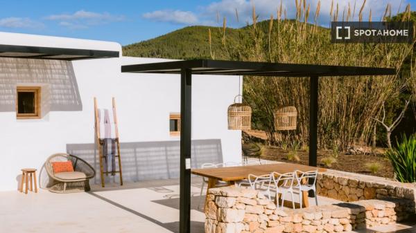 Apartamento completo de 3 habitaciones en San Juan Bautista