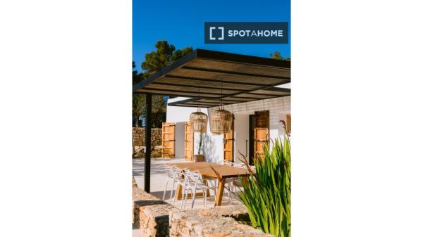 Apartamento completo de 3 habitaciones en San Juan Bautista