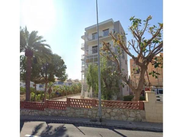 Piso en avenida de la Almadraba