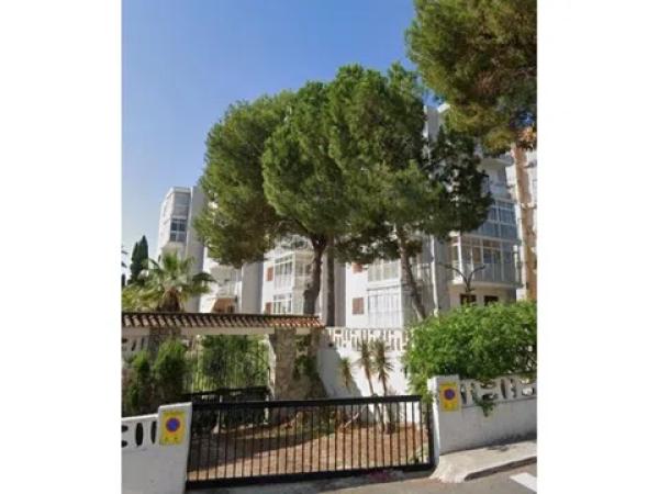 Piso en avenida de la Almadraba