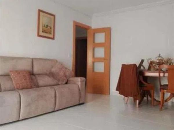 Piso en avenida d'Alcoi