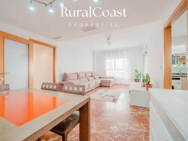 Piso en calle del Montgó