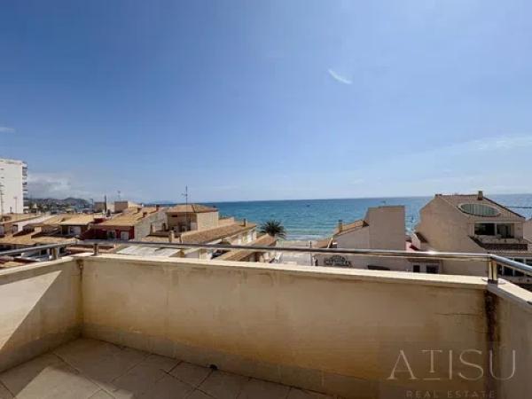 Dúplex en avenida del Carrer de la Mar