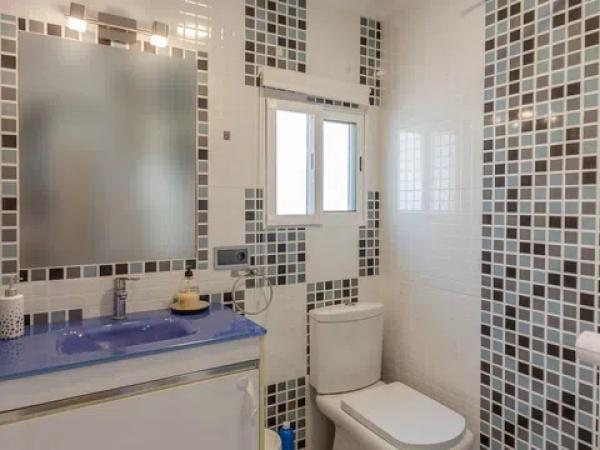 Chalet en Pueblo Español - Coveta Fumá