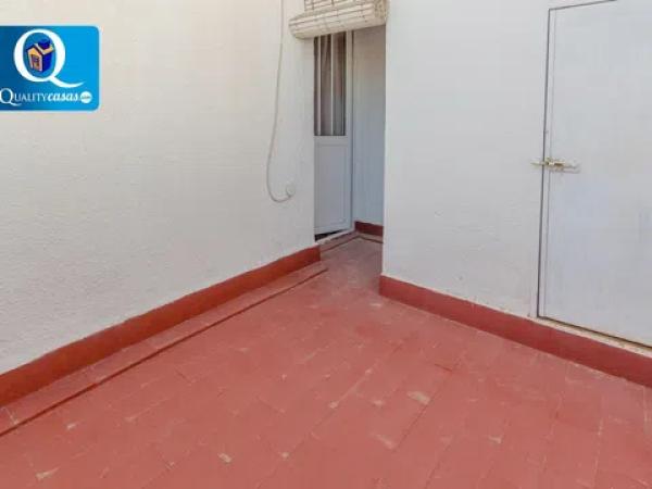 Chalet en Pueblo Español - Coveta Fumá