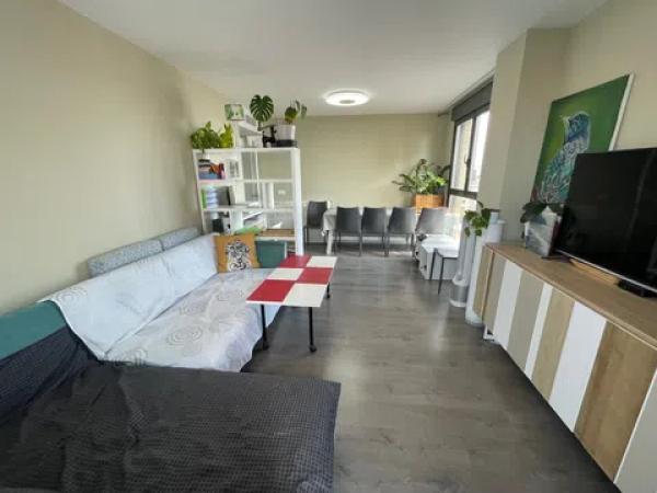 Piso en calle de Juan de la Cierva