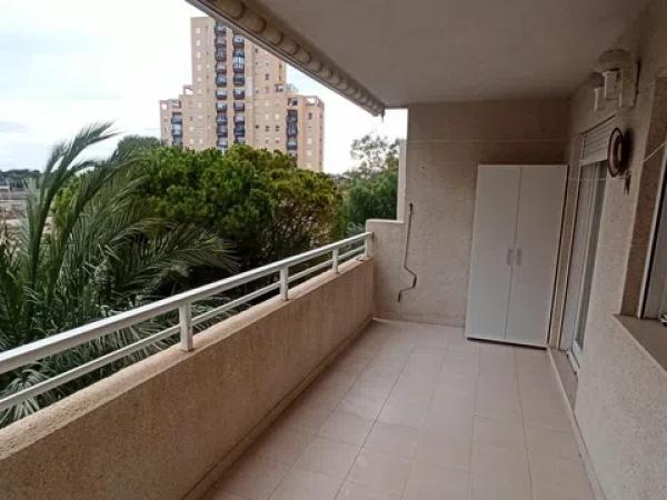 Piso en calle Ginjoler, 25