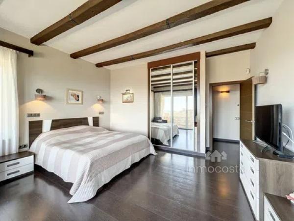 Casa independiente en calle Copenhaghen