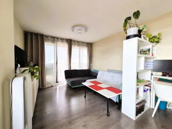 Piso en calle de Juan de la Cierva