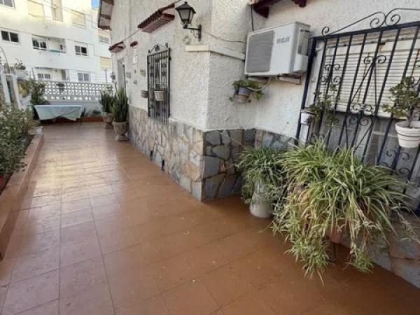 Chalet en calle Vila Joiosa, 1