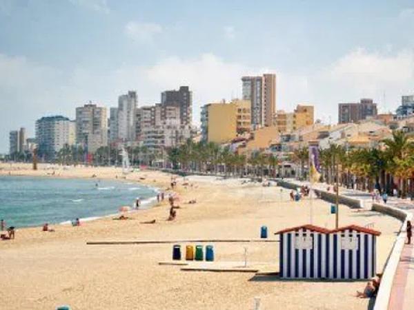 Chalet en calle Vila Joiosa, 1