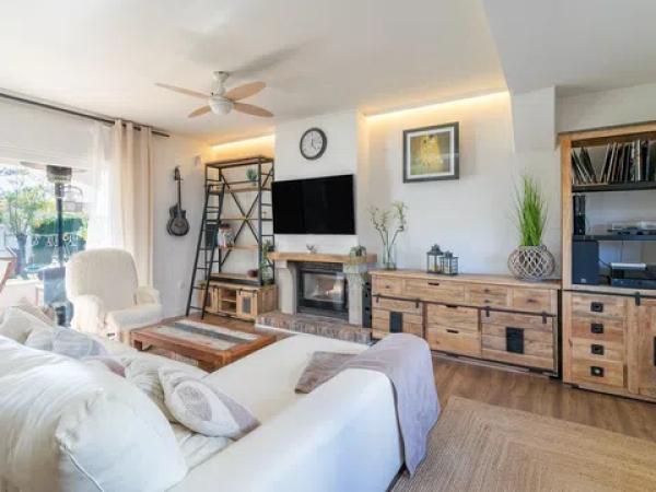 Casa independiente en Convento, 130