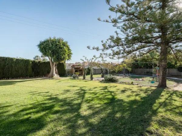 Casa independiente en Convento, 130