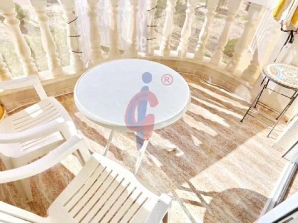 Piso en avenida de Cervantes, 92