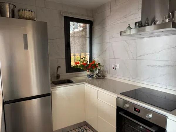 Chalet adosado en cuesta de San Antonio, 14