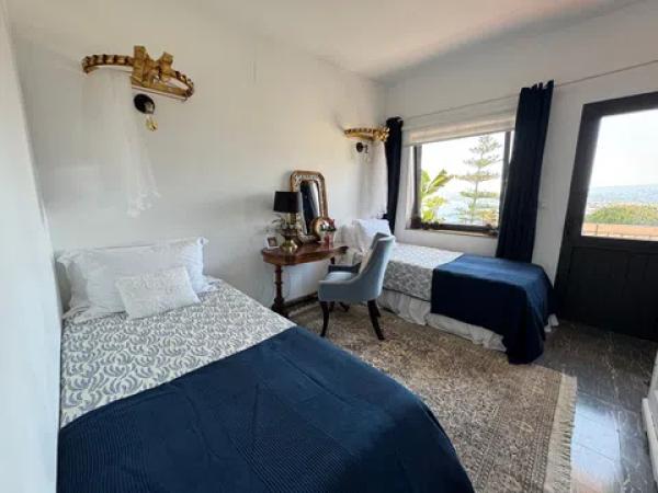 Chalet adosado en cuesta de San Antonio, 14