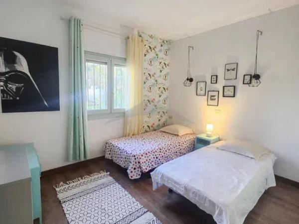 Casa independiente en calle Pintor Fortuny