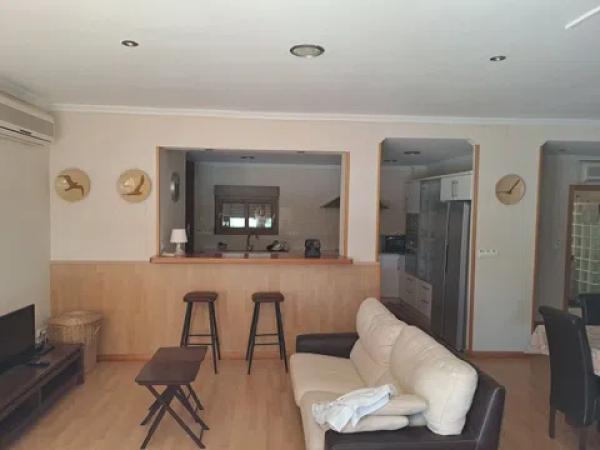 Casa independiente en calle de la Cadireta de Pastor