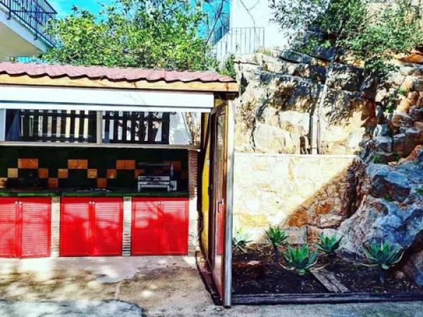 Casa independiente en calle de la Cadireta de Pastor