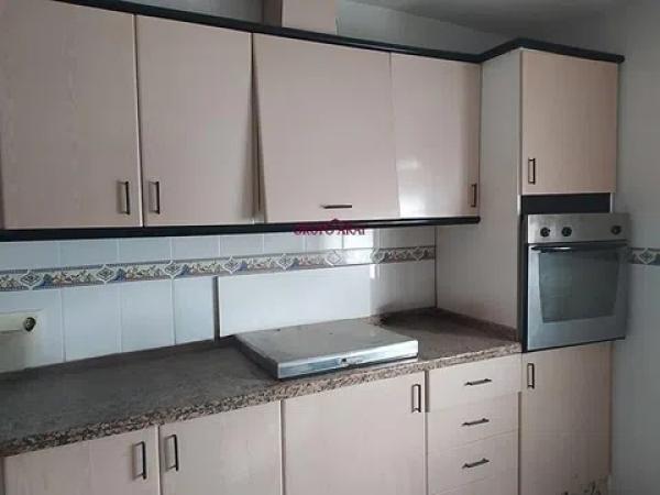 Casa independiente en calle Rebeco, 2 -8