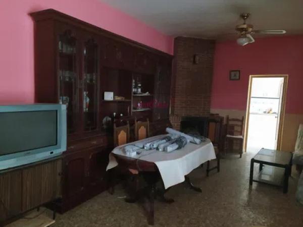 Casa independiente en calle Rebeco, 2 -8