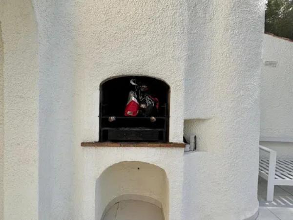 Casa independiente en avenida Principal