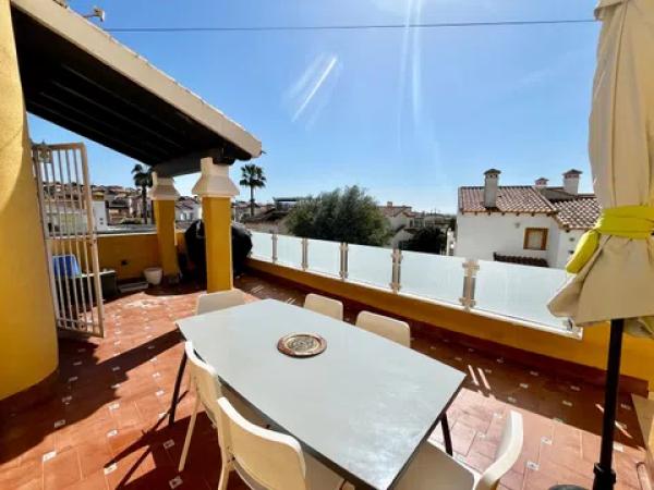 Casa independiente en calle Marbella