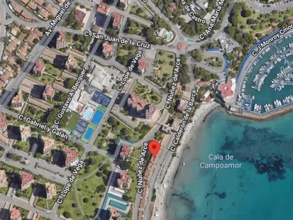 Piso en calle Núñez Arce Cmor, 1