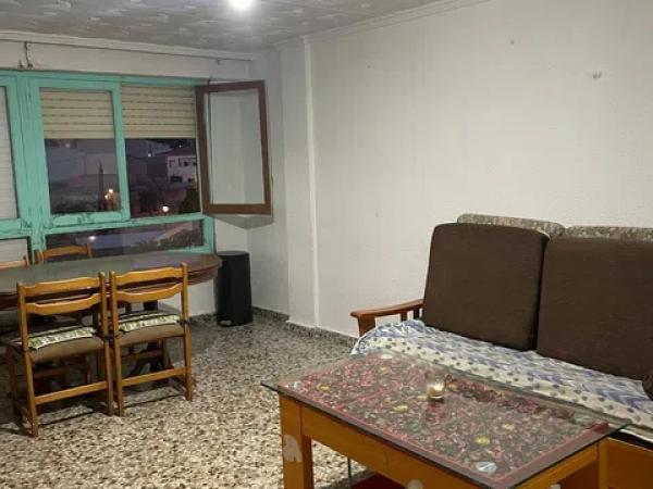 Piso en avenida Juan Carlos i