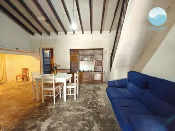 Casa independiente en camino del aeropuerto